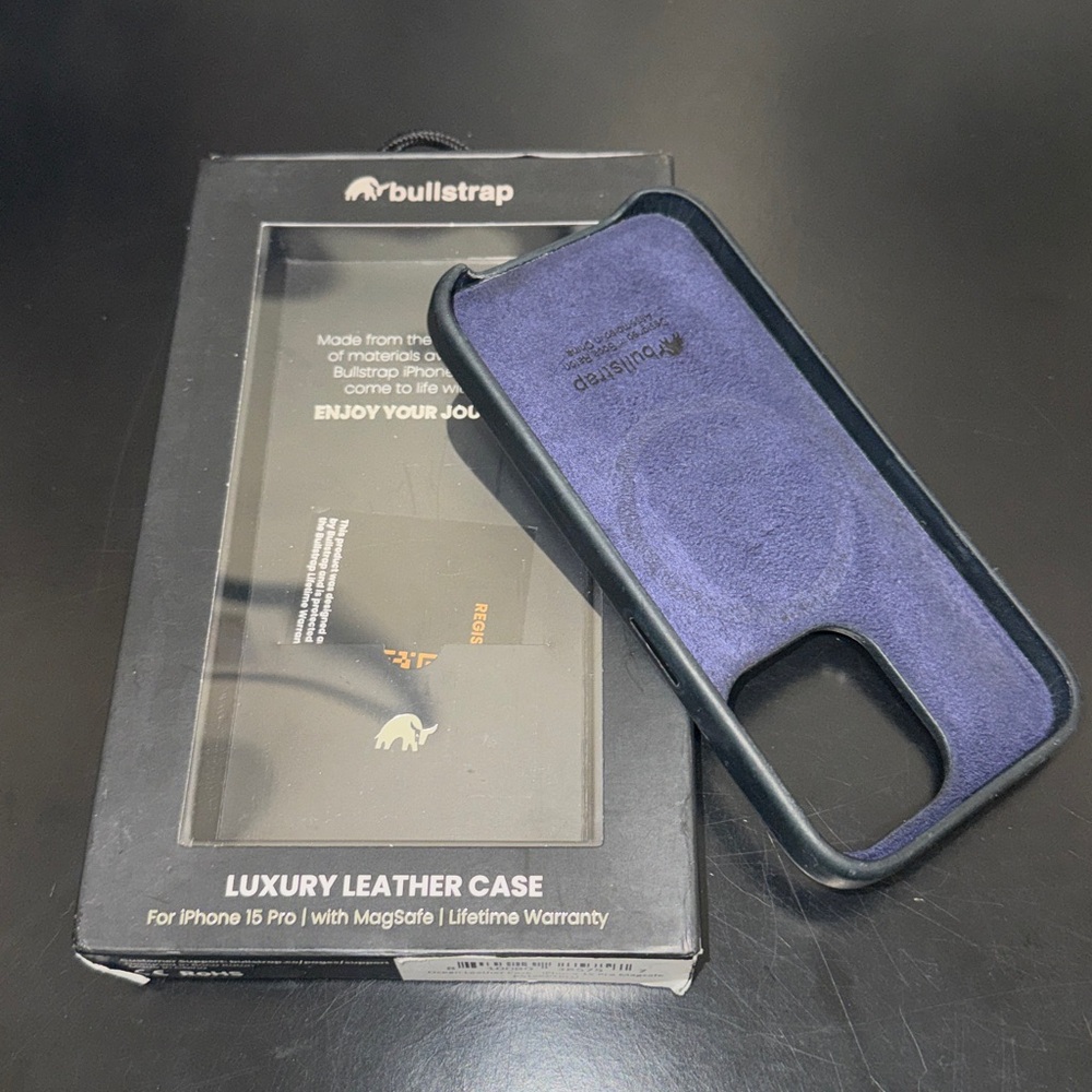 Bullstrap Leather Case for iPhone 15 Pro- Ocean - Picture 3 of 3